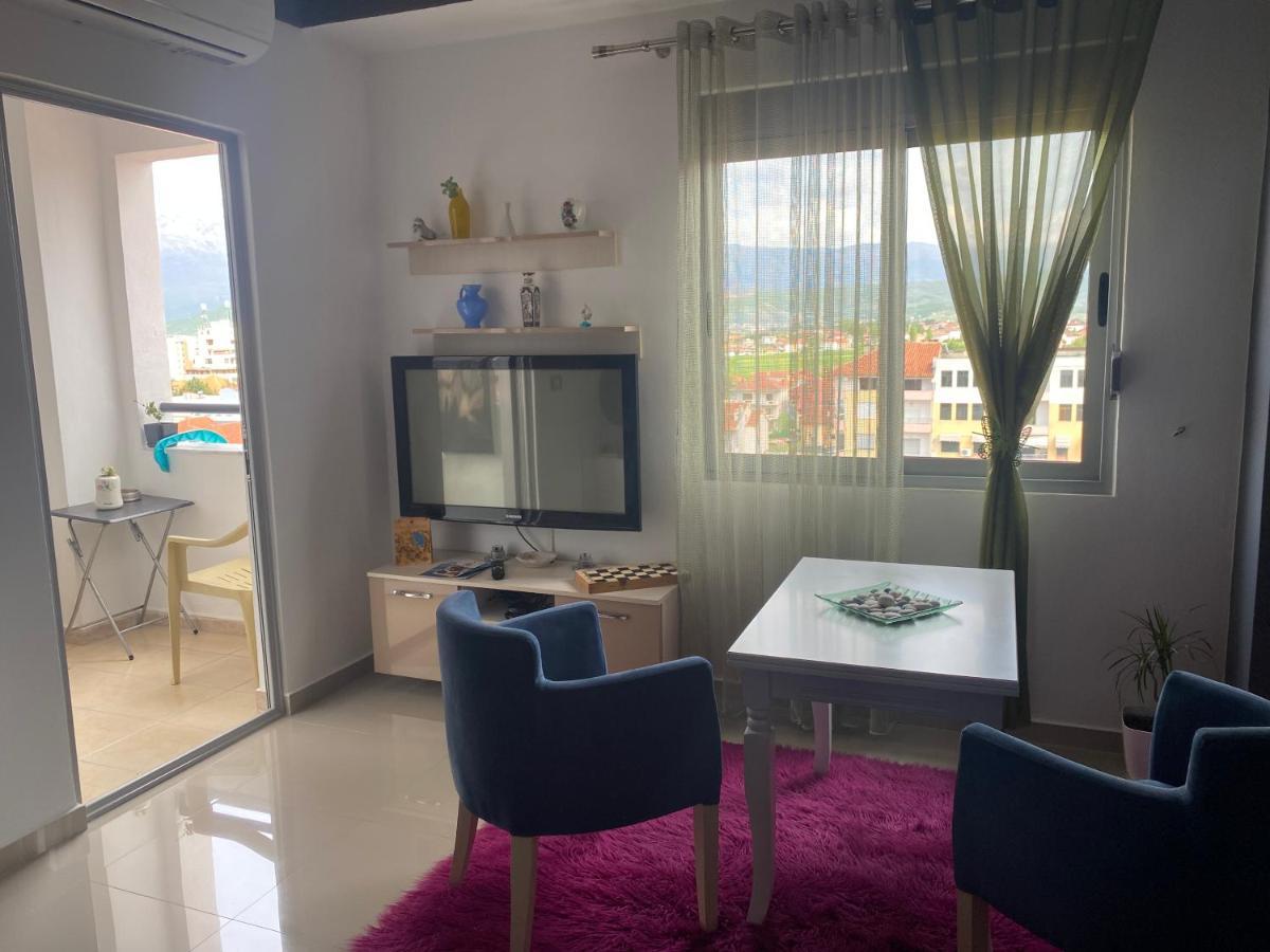 Guest'S Apartament Pogradec Exterior foto